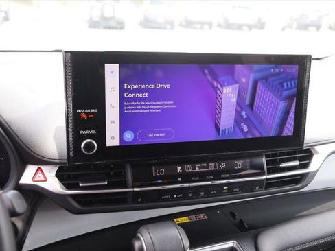 Certified 2025 Toyota Sienna XLE w/ XLE Plus Package AWD/4WD image 12