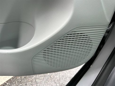 New 2026 Hyundai Kona SEL Premium image 22