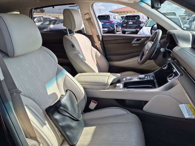 Used 2023 Genesis GV80 2.5T w/ Advanced Package AWD/4WD image 13