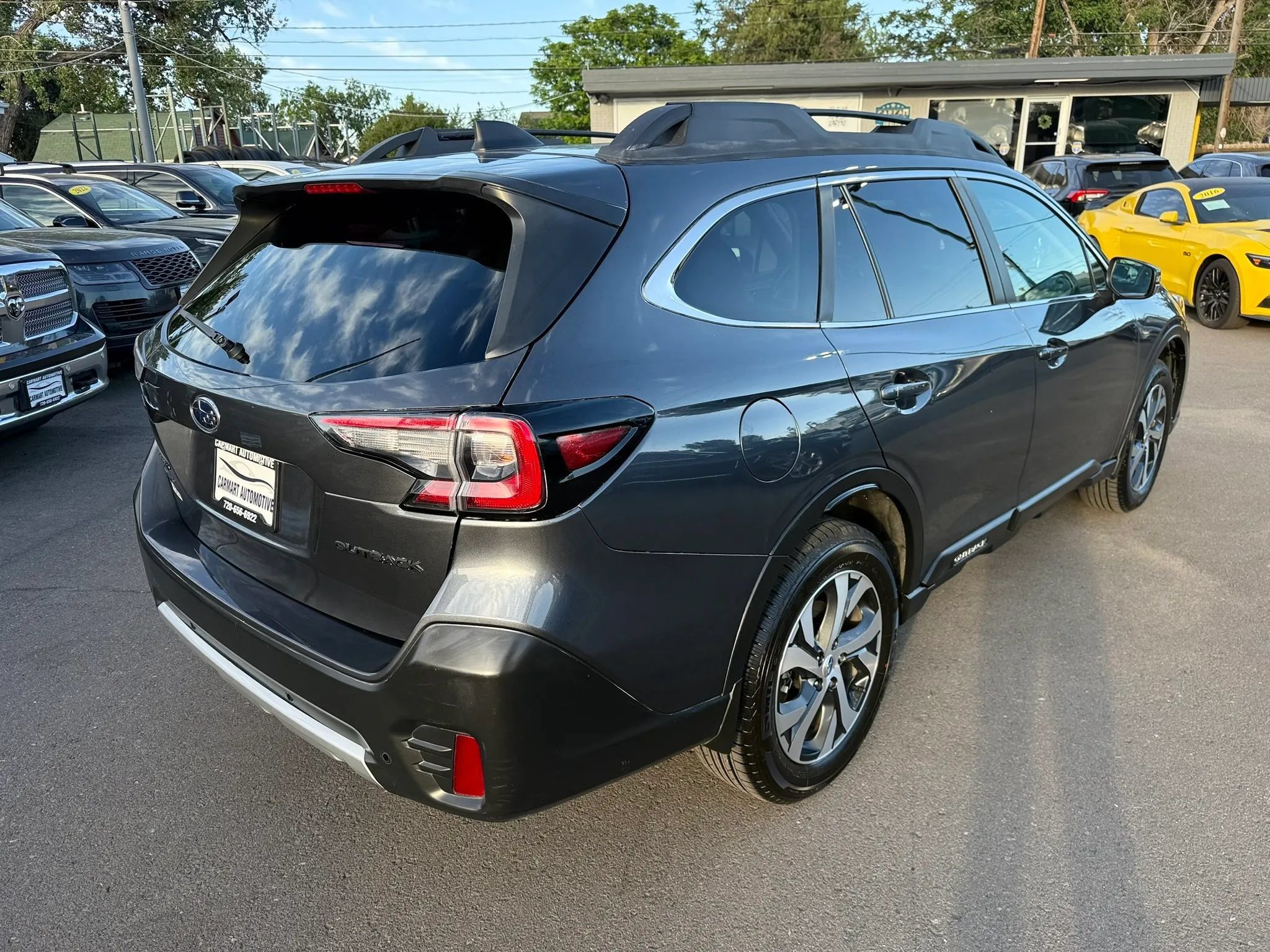 Used 2021 Subaru Outback Limited AWD/4WD image 9