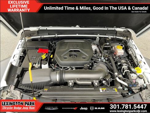Used 2025 Jeep Wrangler Unlimited Sport AWD/4WD image 29
