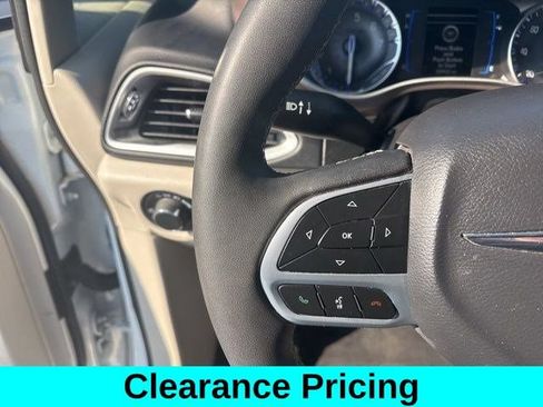 Used 2023 Chrysler Voyager LX FWD image 17