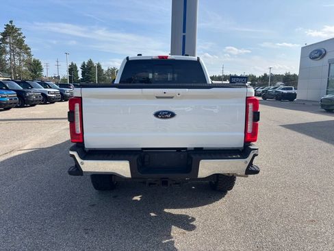 Used 2024 Ford F350 Lariat w/ Tremor Off-Road Package AWD/4WD image 4