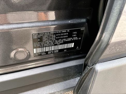 Used 2023 Toyota RAV4 XLE Premium FWD image 34