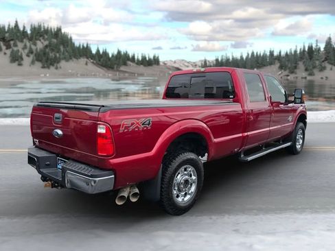 Used 2016 Ford F350 Lariat w/ Chrome Package image 3