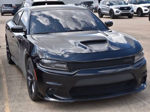 Used 2021 Dodge Charger R/T w/ Blacktop Package RWD image 4