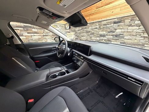 Certified 2025 Hyundai Sonata SEL image 13