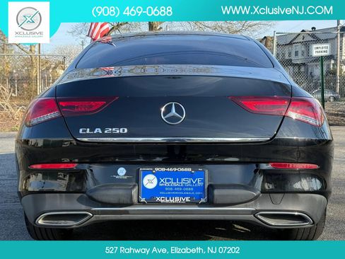 Used 2021 Mercedes-Benz CLA 250 image 3