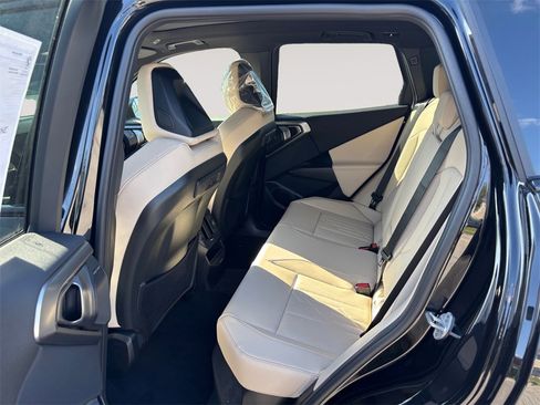 New 2026 BMW X3 xDrive30 w/ Premium Package image 13