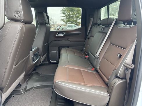 New 2026 GMC Sierra 1500 Denali w/ Denali Reserve Package AWD/4WD image 25
