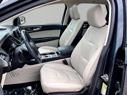 Used 2024 Ford Edge Titanium w/ Equipment Group 301A AWD/4WD image 25