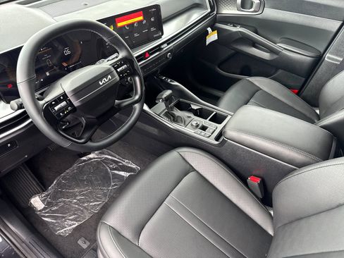 New 2026 Kia Sorento S w/ S Panoramic Sunroof Package image 9
