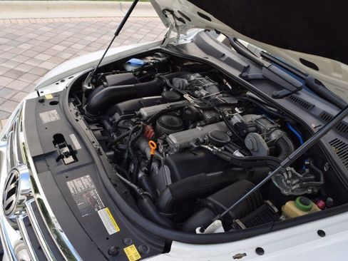 Used 2006 Volkswagen Touareg V10 TDI AWD/4WD image 91