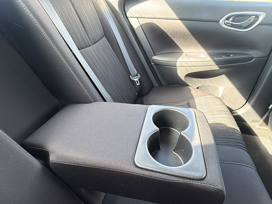 Used 2018 Nissan Sentra SV FWD image 38