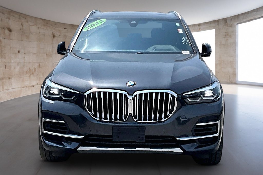 Used 2023 BMW X5 xDrive40i AWD/4WD image 4