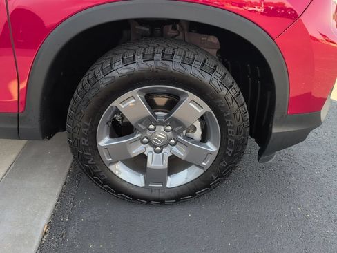 Used 2025 Honda Ridgeline TrailSport image 52