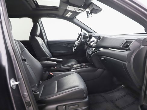 Used 2021 Honda Passport Touring image 11