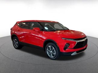 Used 2026 Chevrolet Blazer LT FWD video 2