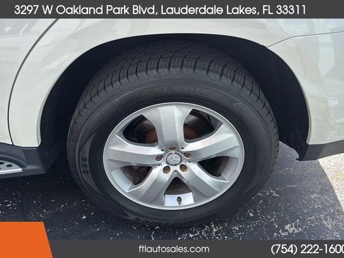 Used 2011 Mercedes-Benz GL 450 4MATIC image 17