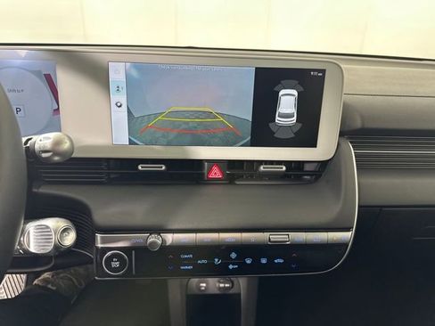 Used 2024 Hyundai Ioniq 5 SEL image 22