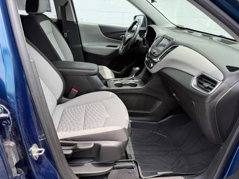 Used 2020 Chevrolet Equinox LT FWD image 17
