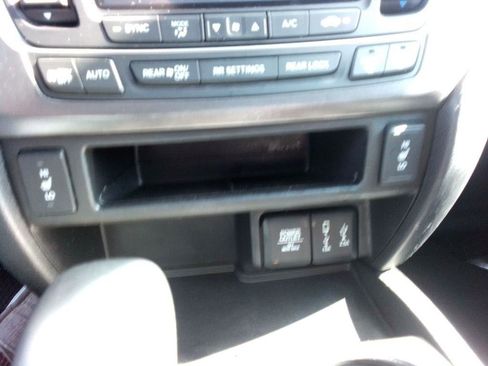 Used 2017 Honda Pilot EX-L image 14