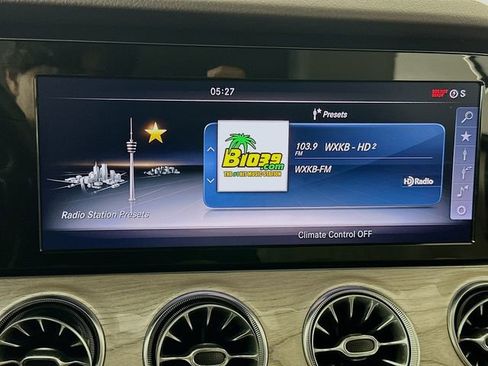 Used 2018 Mercedes-Benz E 400 4MATIC Cabriolet image 15