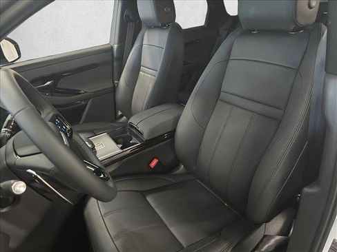 Used 2026 Land Rover Range Rover Evoque S image 15