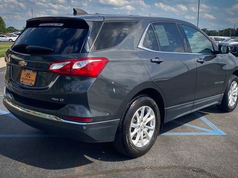 Used 2018 Chevrolet Equinox LT AWD/4WD image 8