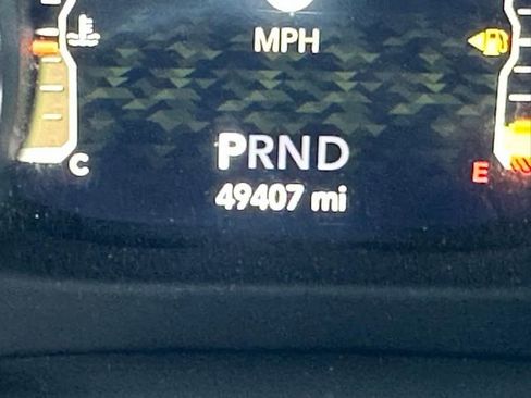 Used 2023 Jeep Gladiator Overland image 18