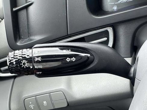 Used 2026 Hyundai Elantra SEL Sport Premium FWD image 35