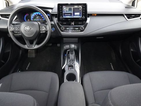 Used 2022 Toyota Corolla LE FWD image 22