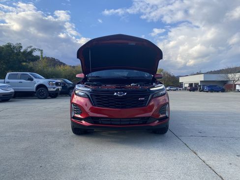 Used 2024 Chevrolet Equinox RS image 32
