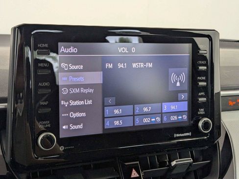 Used 2022 Toyota Corolla SE FWD image 18