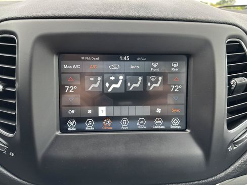 Used 2018 Jeep Compass Latitude w/ Popular Equipment Group FWD image 67