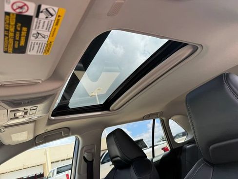 Used 2024 Toyota RAV4 XLE Premium FWD image 29