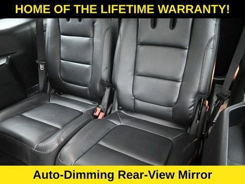 Used 2019 Ford Explorer XLT w/ Equipment Group 202A FWD image 39