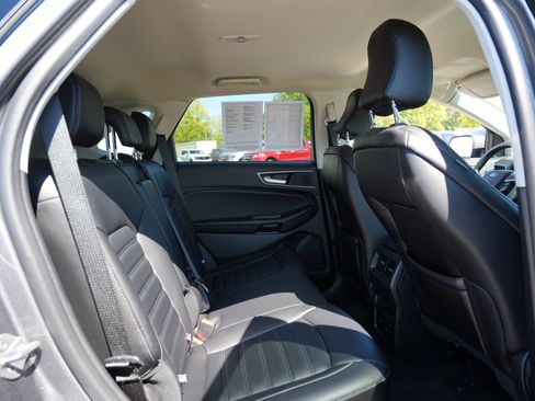 Used 2024 Ford Edge SEL w/ Convenience Package AWD/4WD image 31