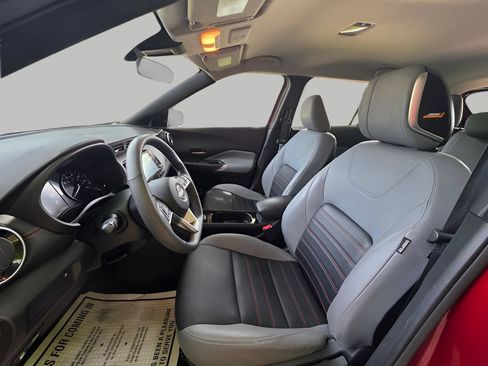 Used 2023 Nissan Kicks SR w/ SR Premium Package FWD image 16