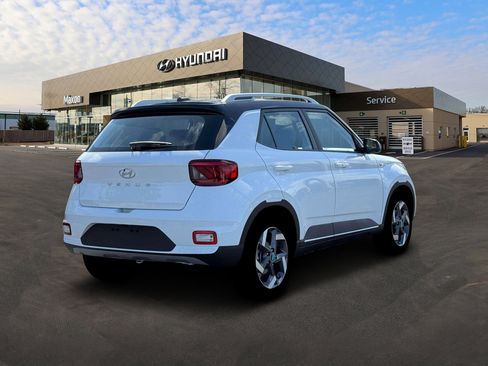 New 2026 Hyundai Venue SEL image 7