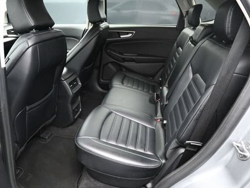 Used 2024 Ford Edge SEL AWD/4WD image 15