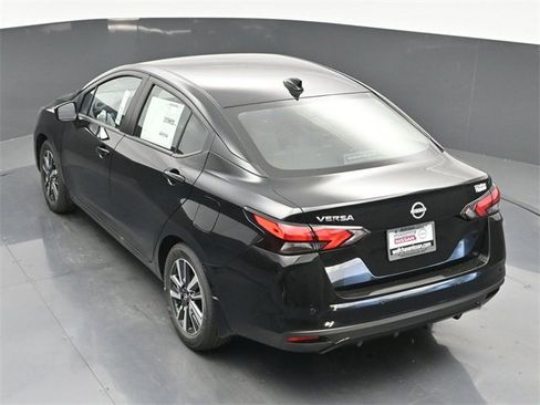 New 2025 Nissan Versa SV w/ Trunk Package image 31