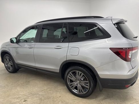 Certified 2022 Honda Pilot Sport image 7