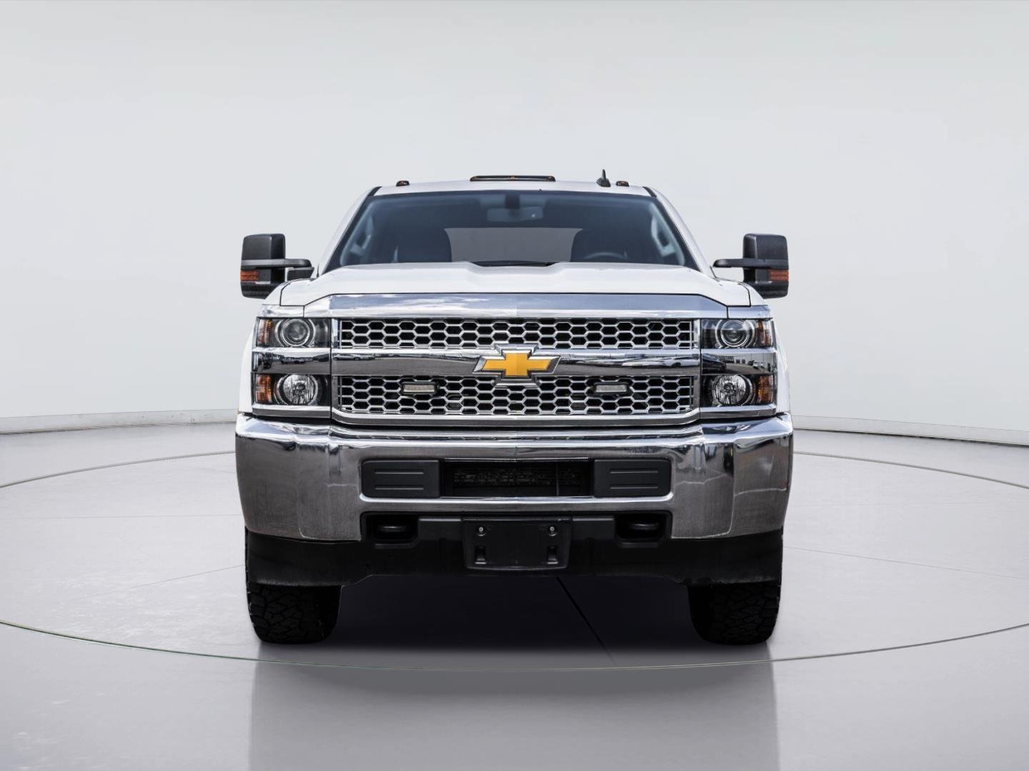 Used 2019 Chevrolet Silverado 2500 W/T AWD/4WD image 5