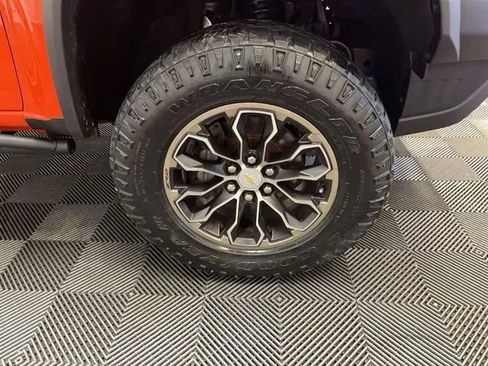 Used 2019 Chevrolet Colorado ZR2 image 18