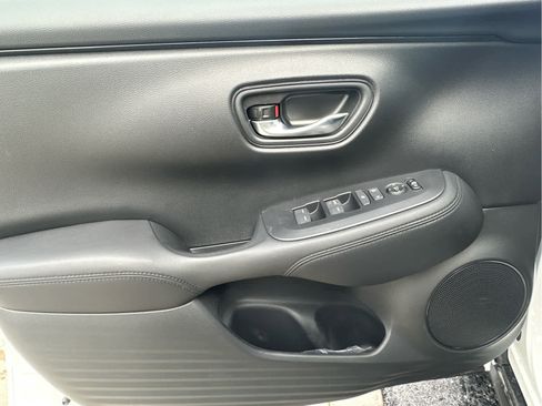 New 2026 Honda HR-V LX image 22