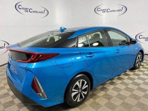 Used 2018 Toyota Prius Prime Plus w/ Carpet Mat Package FWD image 7