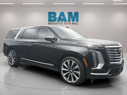 Used 2025 Cadillac Escalade ESV Premium Luxury Platinum AWD/4WD image 1