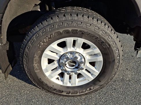 Certified 2020 Ford F250 XLT w/ XLT Value Package image 8