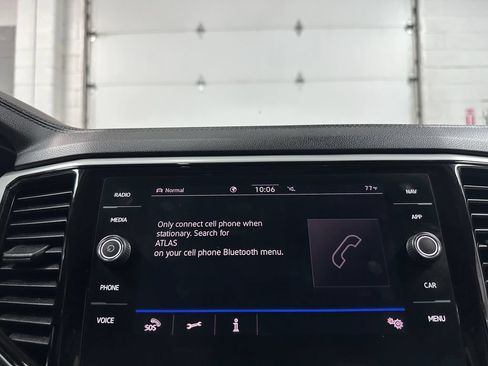 Used 2021 Volkswagen Atlas SEL Premium AWD/4WD image 33